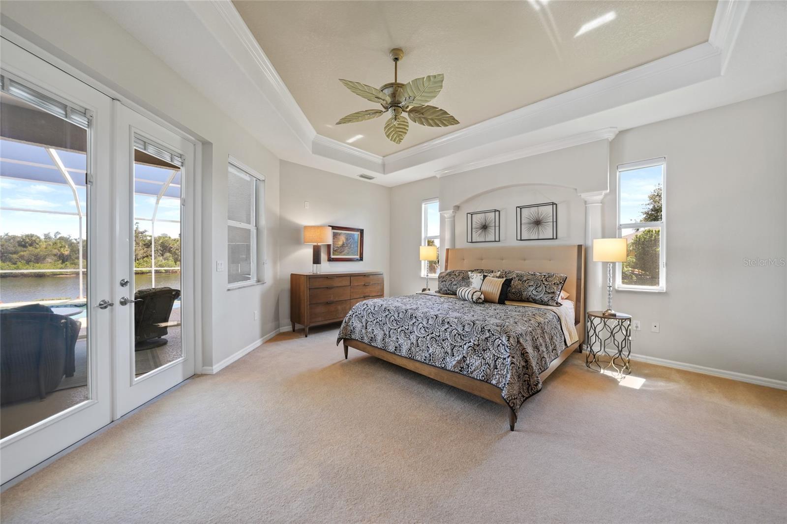 Image 16 of 64 For 3182 Lake View Boulevard