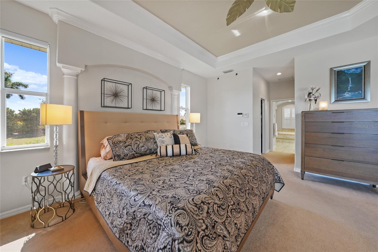 Image 17 of 64 For 3182 Lake View Boulevard