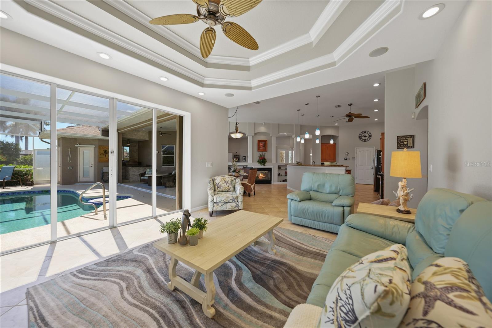 Image 32 of 64 For 3182 Lake View Boulevard