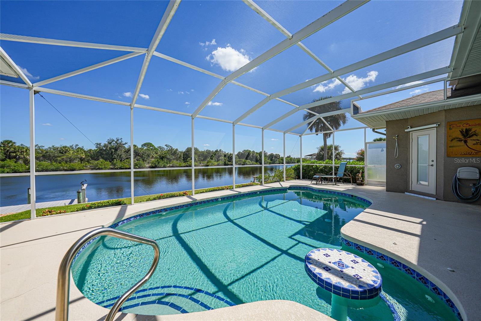 Image 39 of 64 For 3182 Lake View Boulevard