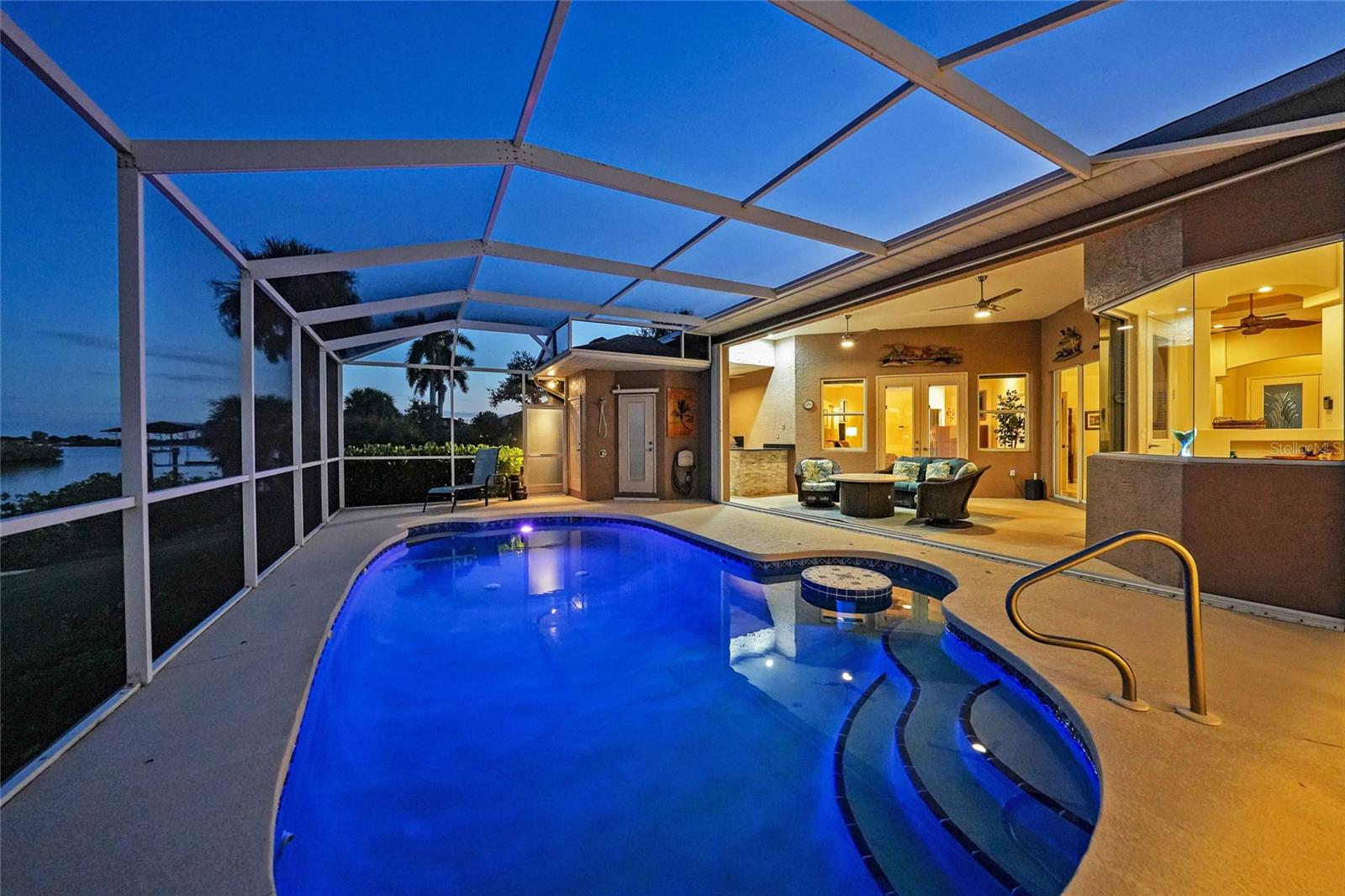 Image 44 of 64 For 3182 Lake View Boulevard