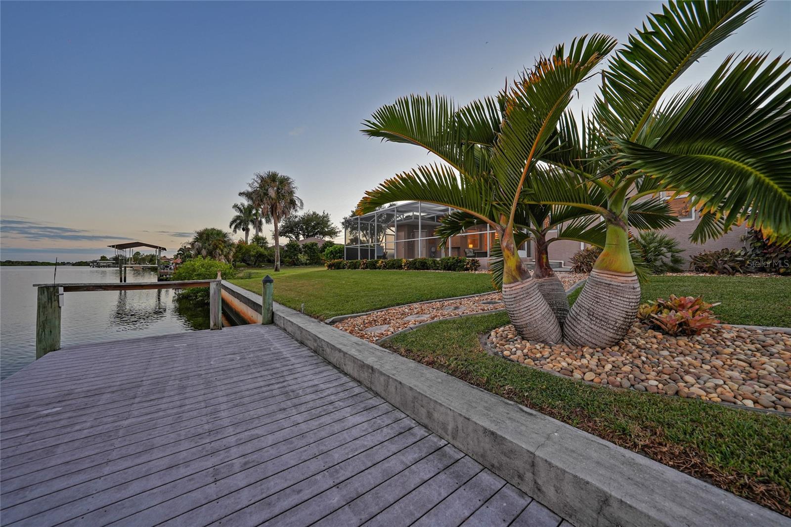 Image 56 of 64 For 3182 Lake View Boulevard