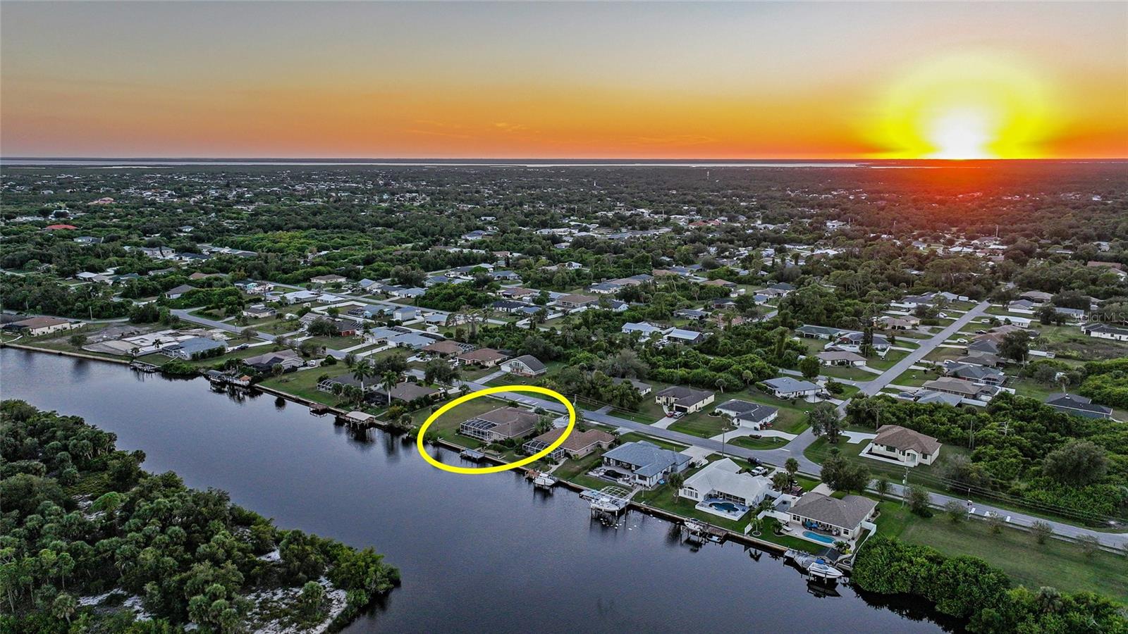 Image 58 of 64 For 3182 Lake View Boulevard