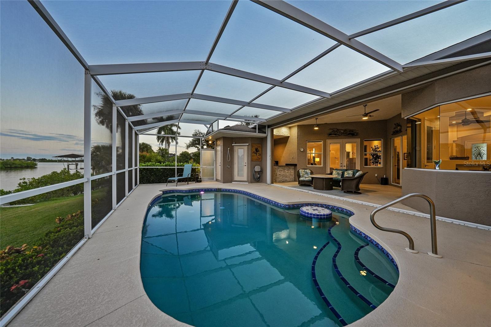 Image 9 of 64 For 3182 Lake View Boulevard