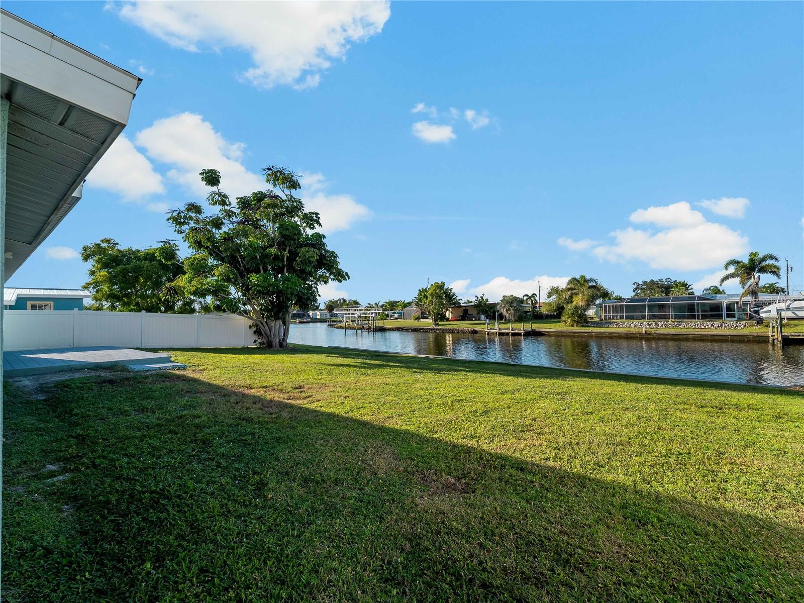 Image 35 of 52 For 581 Lindley Terrace