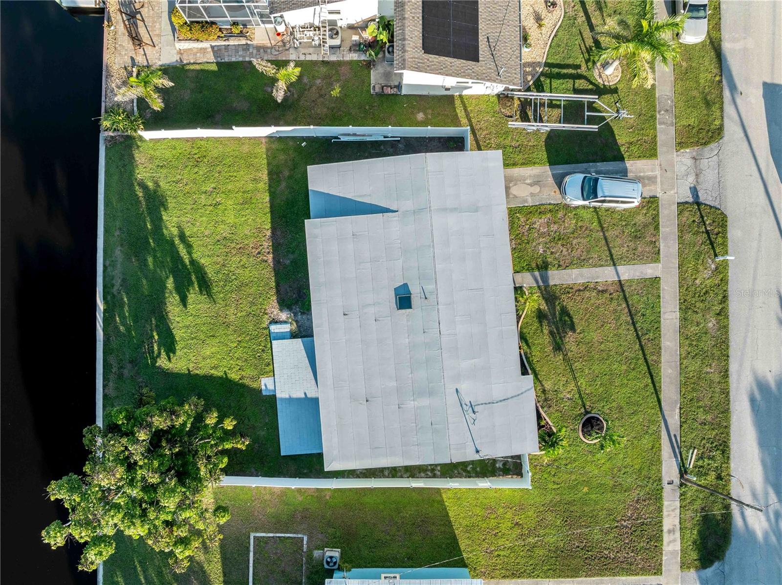 Image 51 of 52 For 581 Lindley Terrace