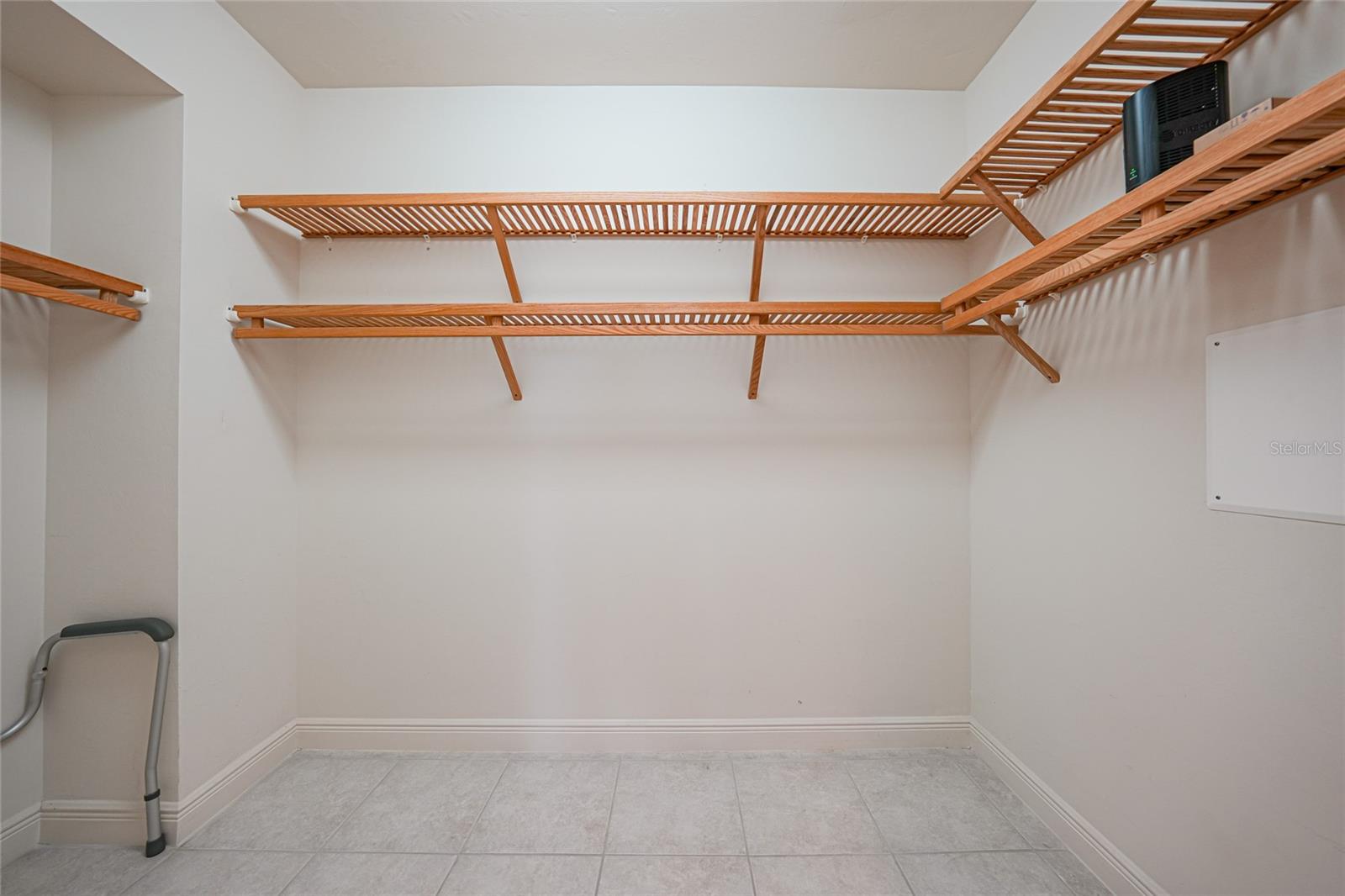 Image 28 of 65 For 3329 Sunset Key Circle 308