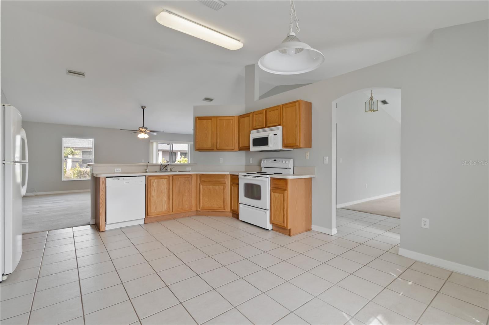 Image 13 of 40 For 3633 Point Street