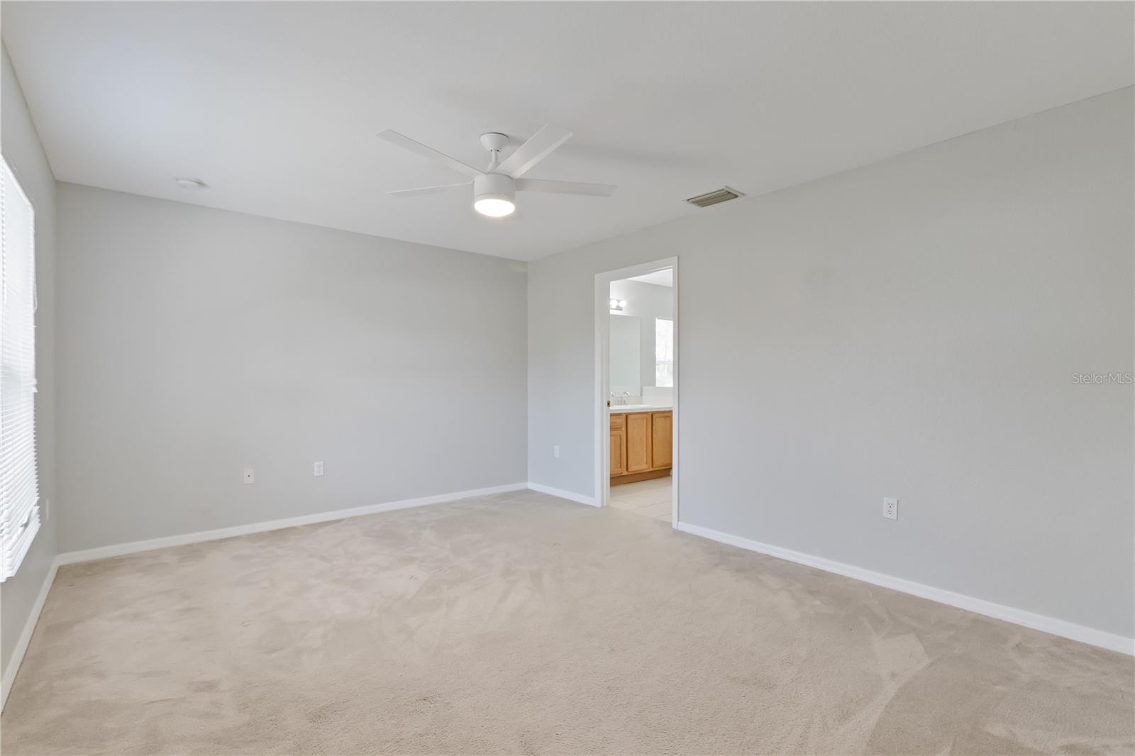 Image 19 of 40 For 3633 Point Street