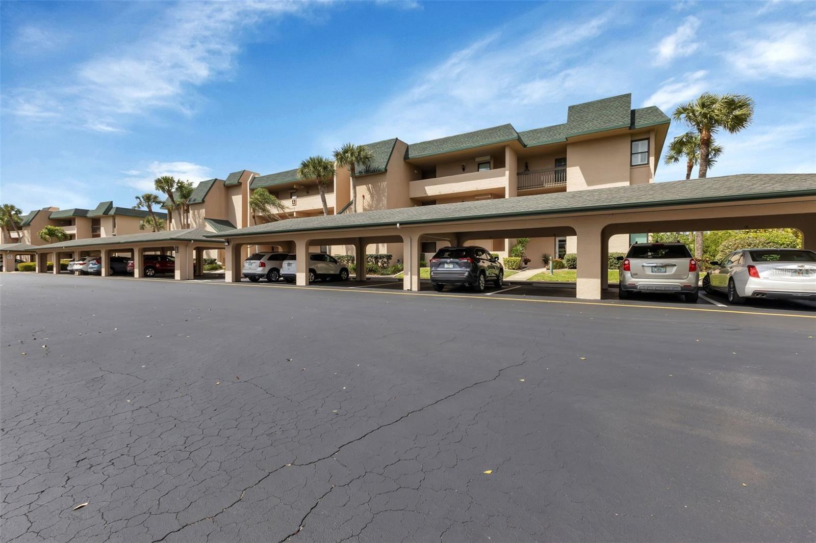 Image 2 of 29 For 601 Shreve Street 15b
