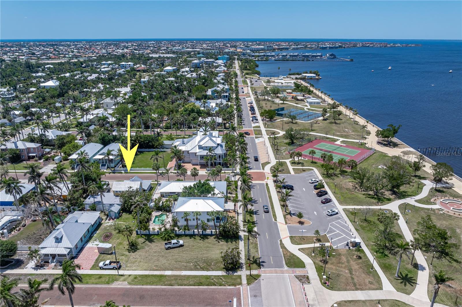 Image 2 of 60 For 110 Gilchrist Street