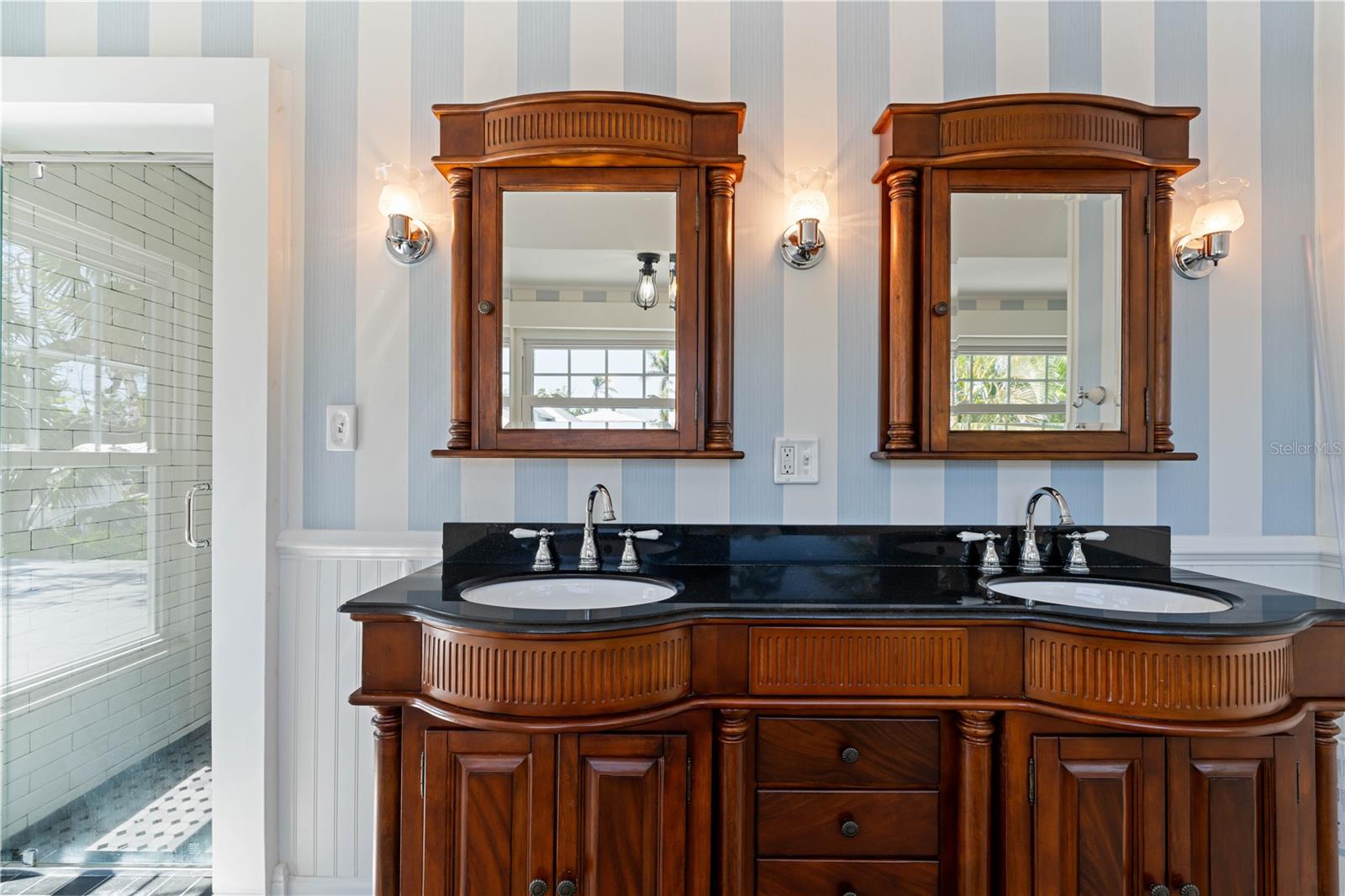 Image 34 of 60 For 110 Gilchrist Street