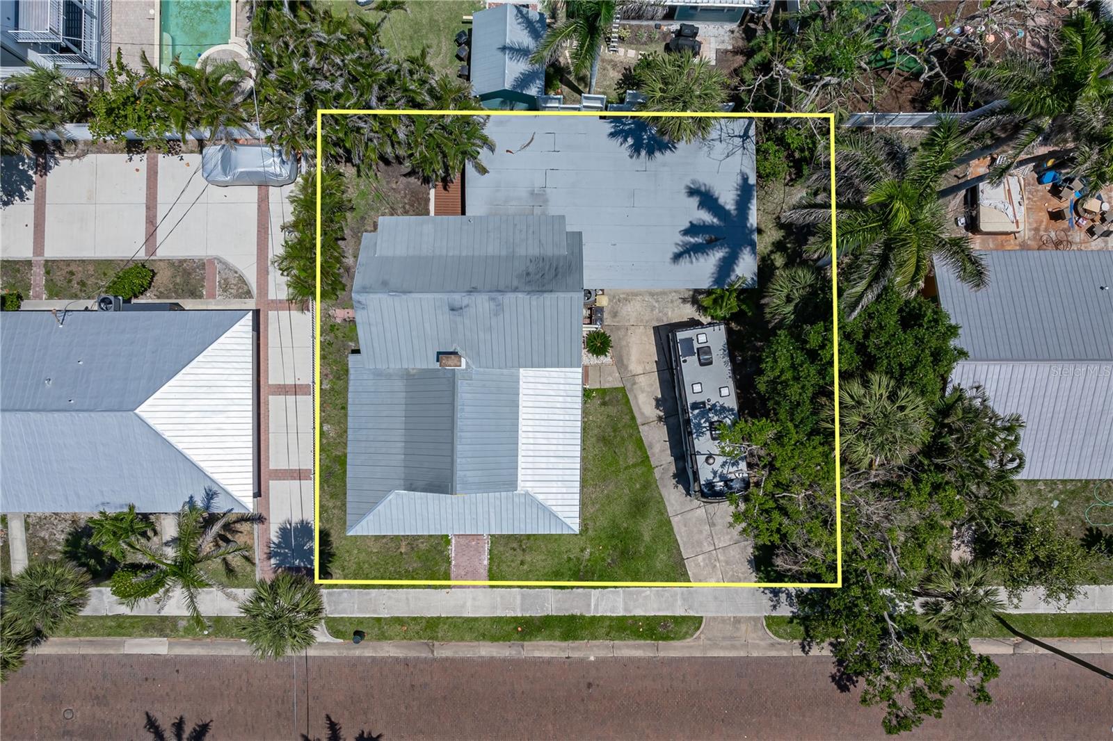 Image 51 of 60 For 110 Gilchrist Street