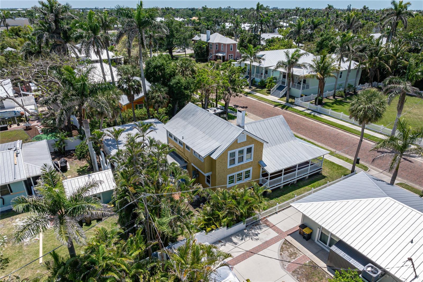 Image 52 of 60 For 110 Gilchrist Street