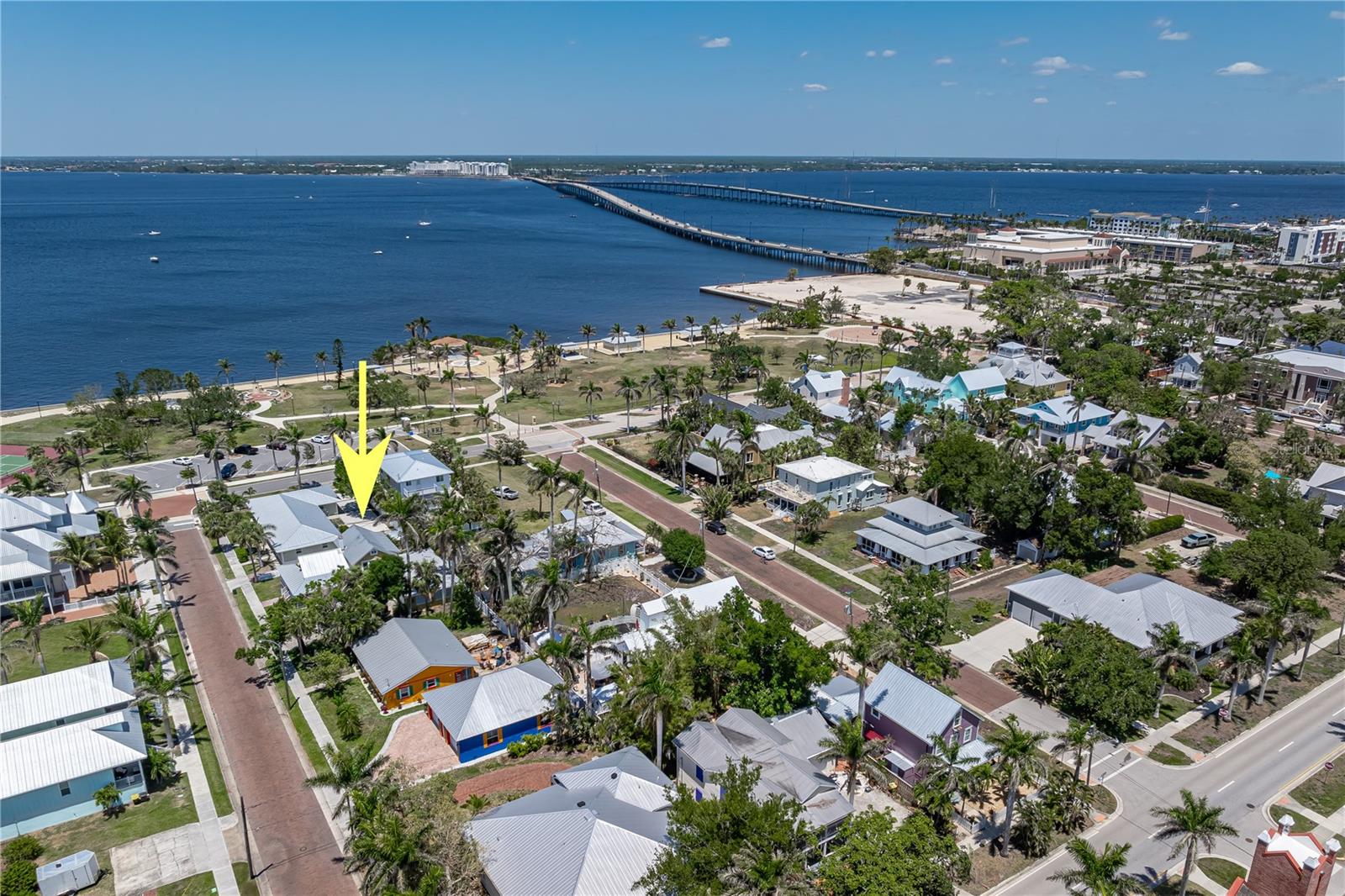 Image 9 of 60 For 110 Gilchrist Street