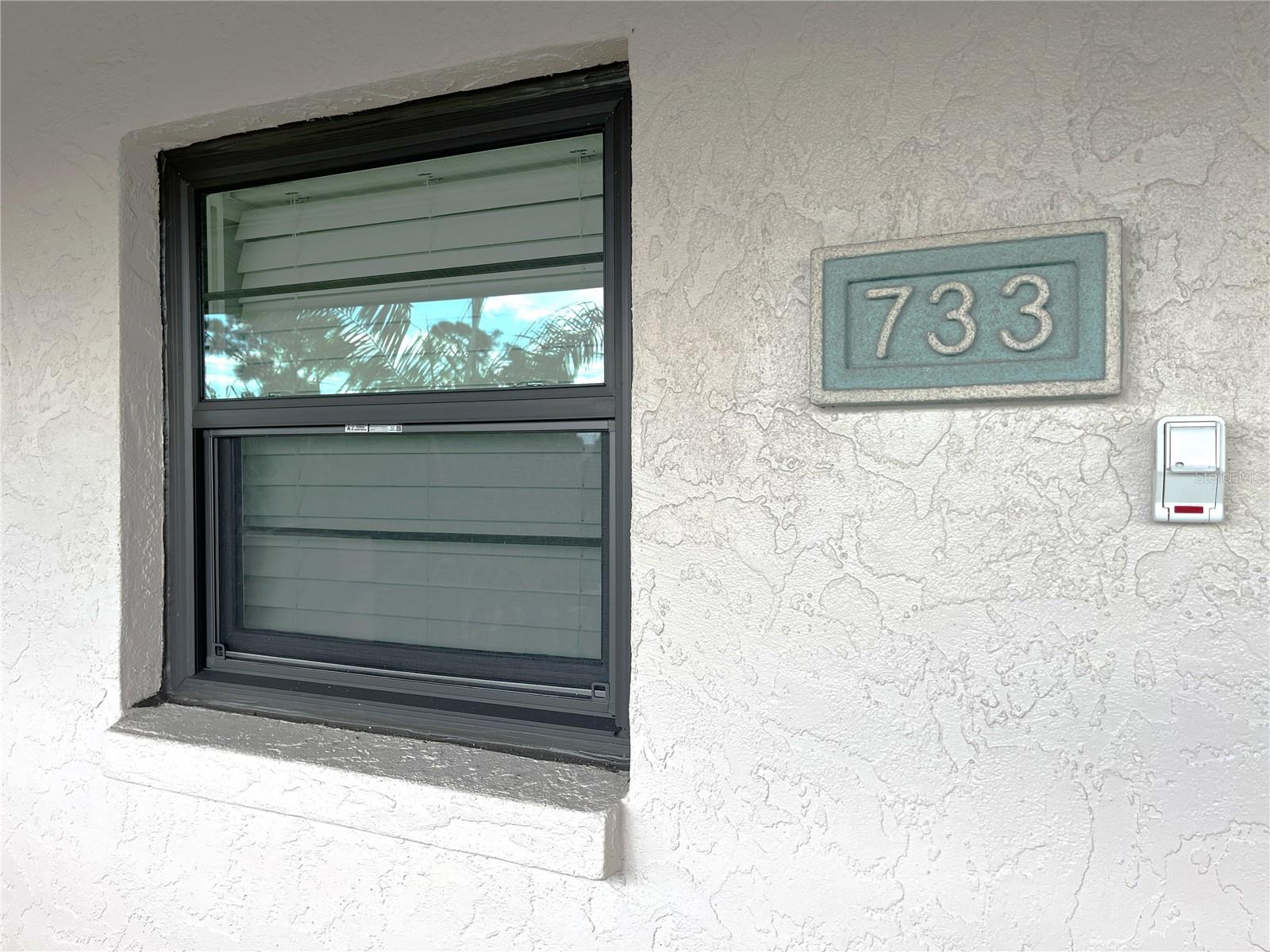 Image 45 of 53 For 175 Kings Highway 733