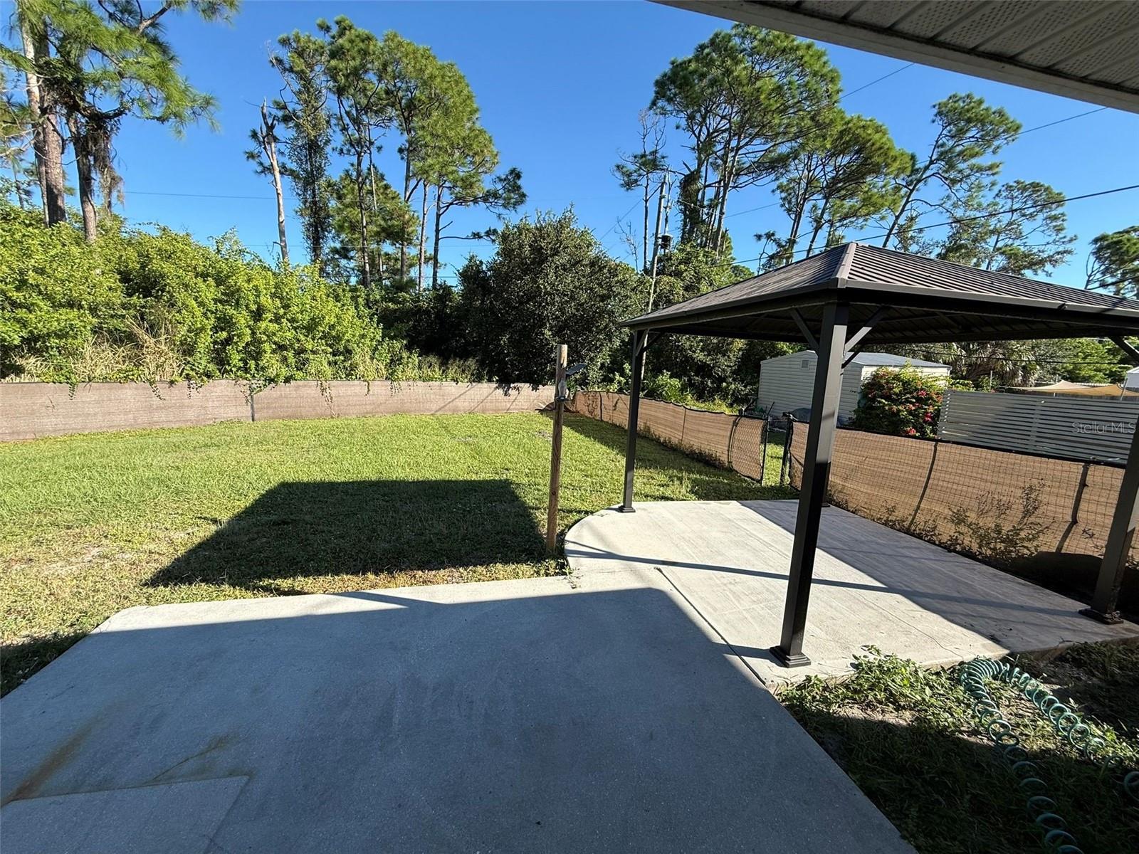 Image 16 of 18 For 18314 Quadrille Avenue