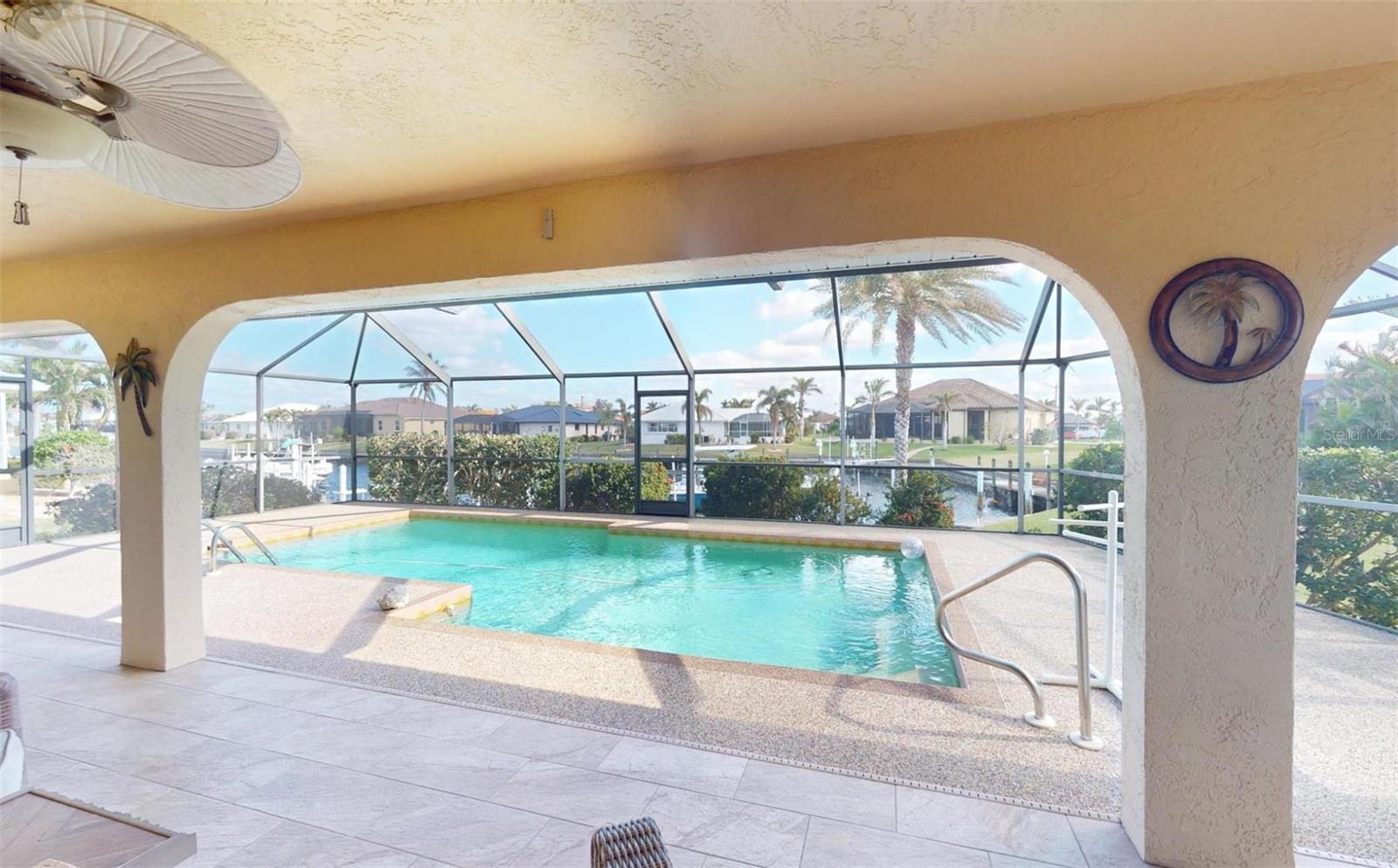 Listing photo id 26 for 3448 Nighthawk Court