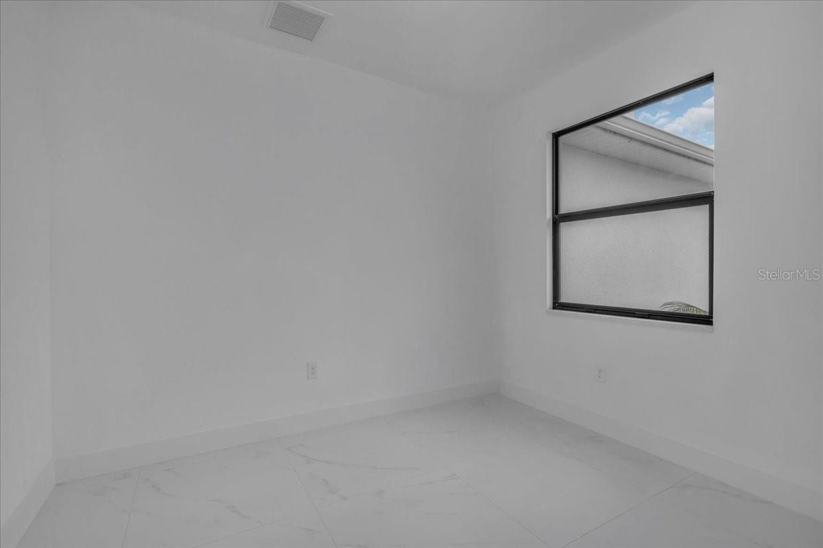 Image 12 of 70 For 1201 Johns Avenue