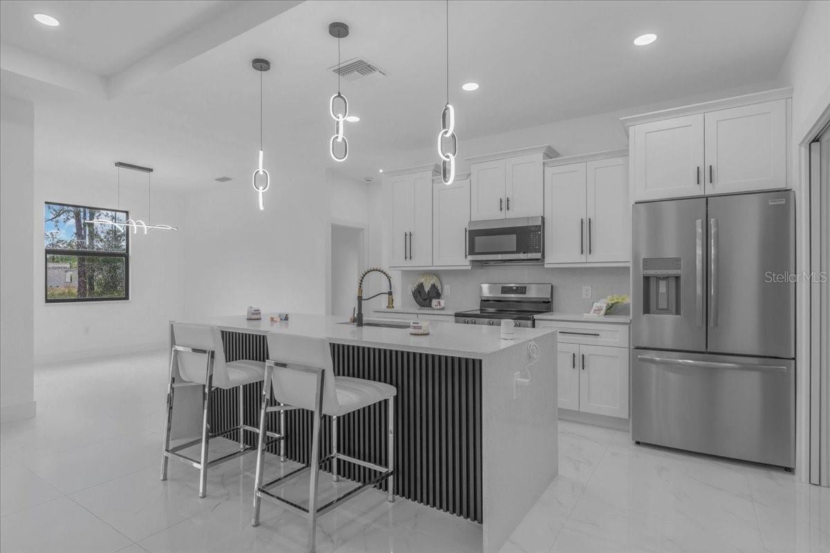 Image 25 of 70 For 1201 Johns Avenue