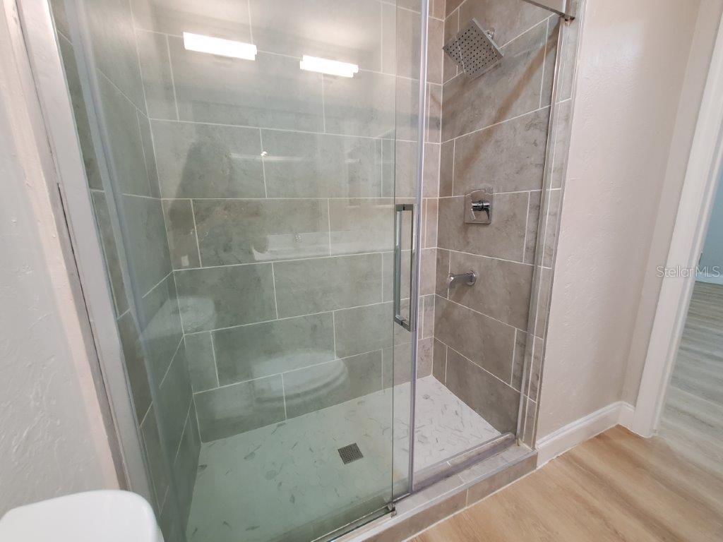 Image 21 of 24 For 4390 Jackson Street J-a