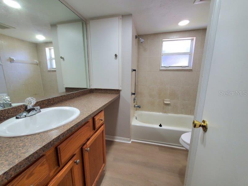 Image 15 of 22 For 4390 Jackson St Street J-b