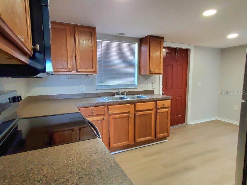 Image 20 of 22 For 4390 Jackson St Street J-b