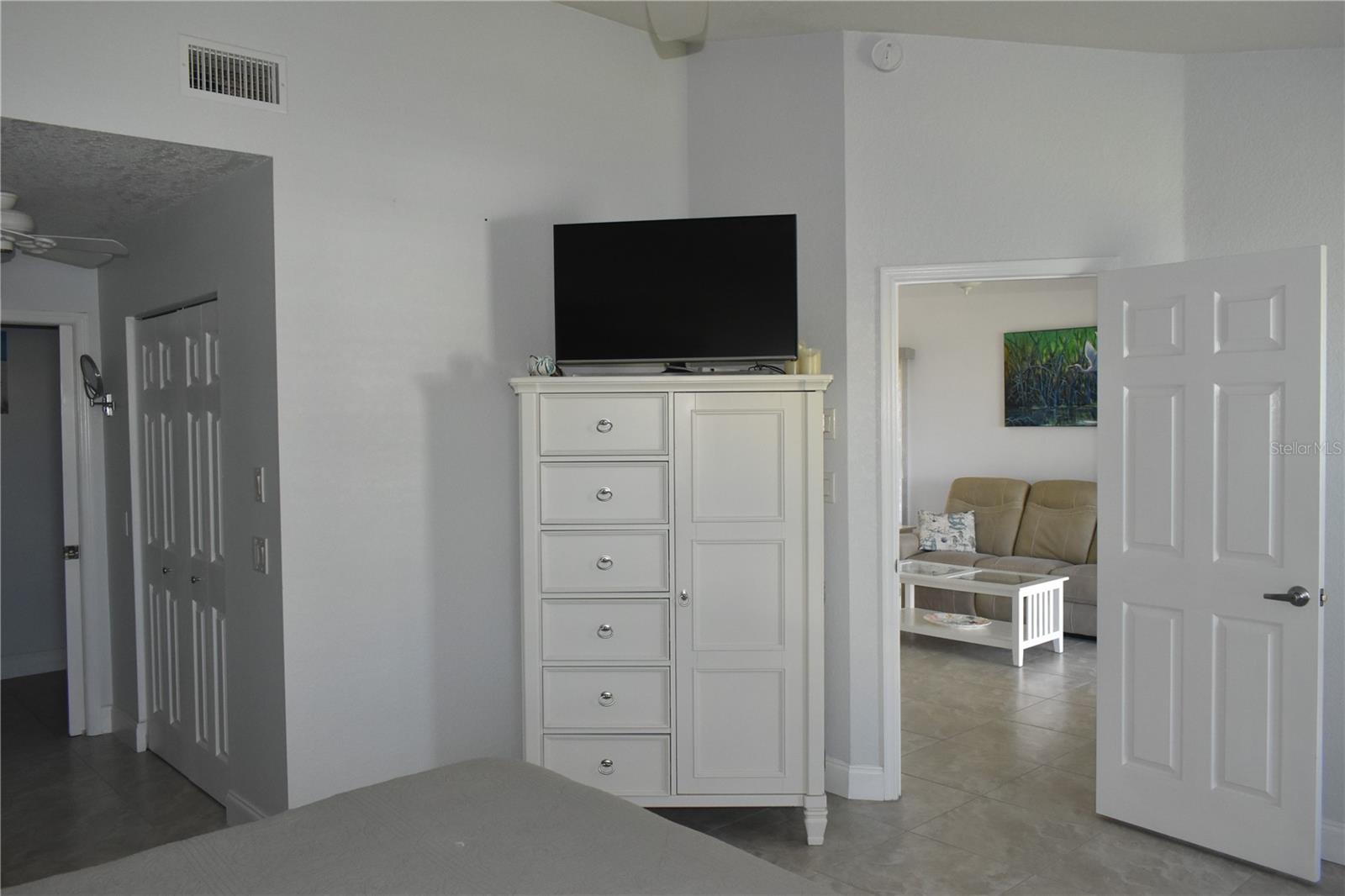 Image 16 of 40 For 3920 Bal Harbor Boulevard B1