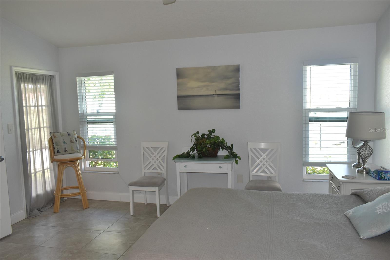 Image 17 of 40 For 3920 Bal Harbor Boulevard B1