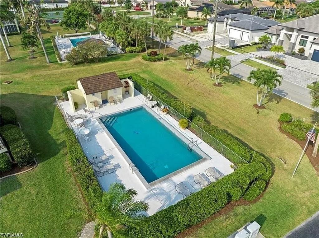 Image 39 of 40 For 3920 Bal Harbor Boulevard B1