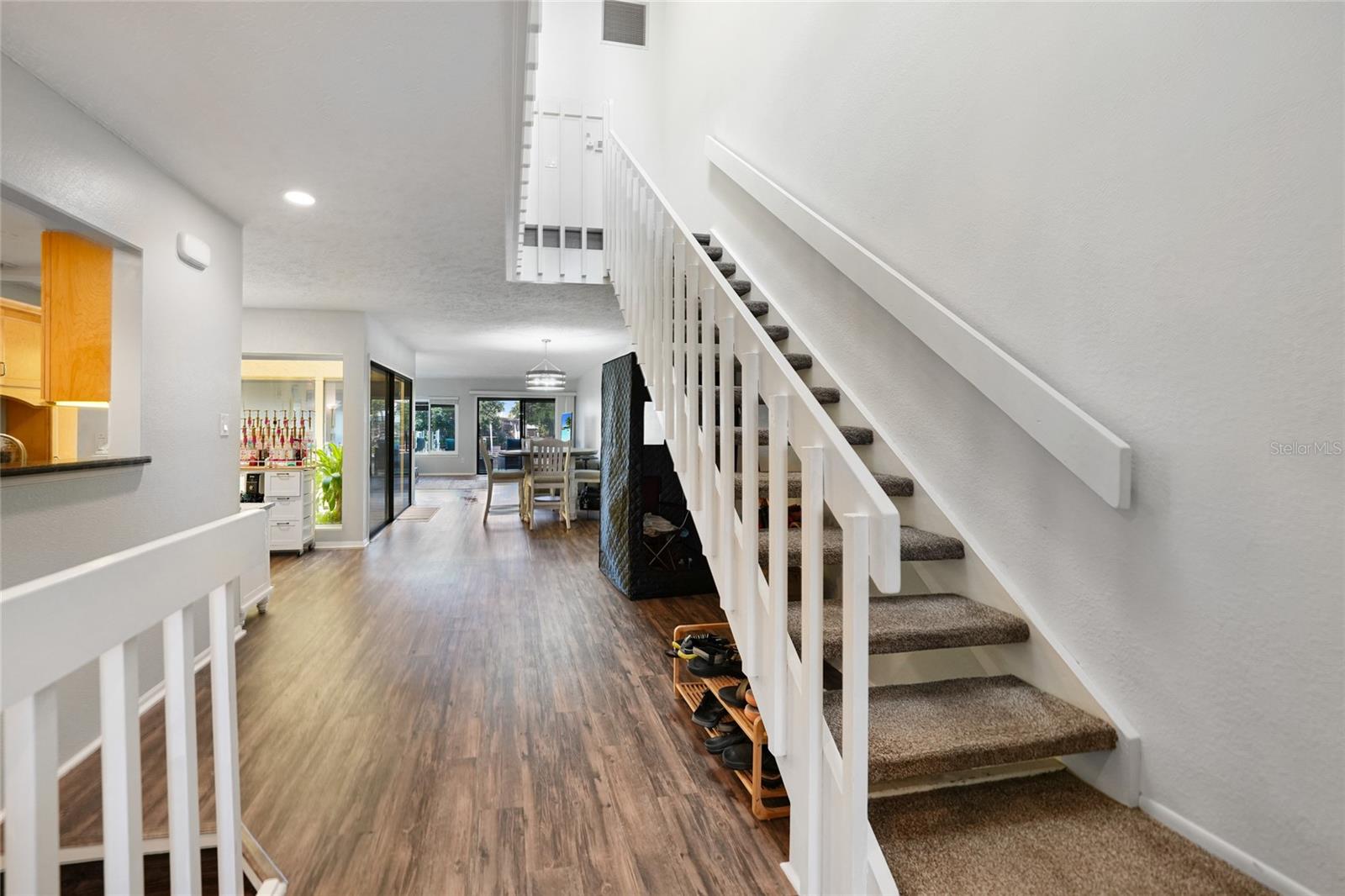 Image 4 of 37 For 25188 Marion Avenue 1033