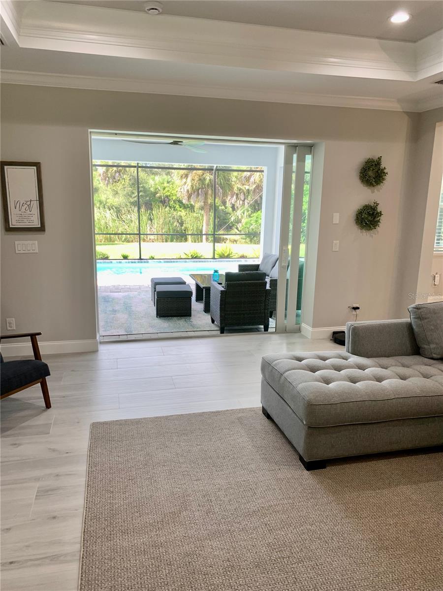 Image 7 of 46 For 2129 Lorraine Drive