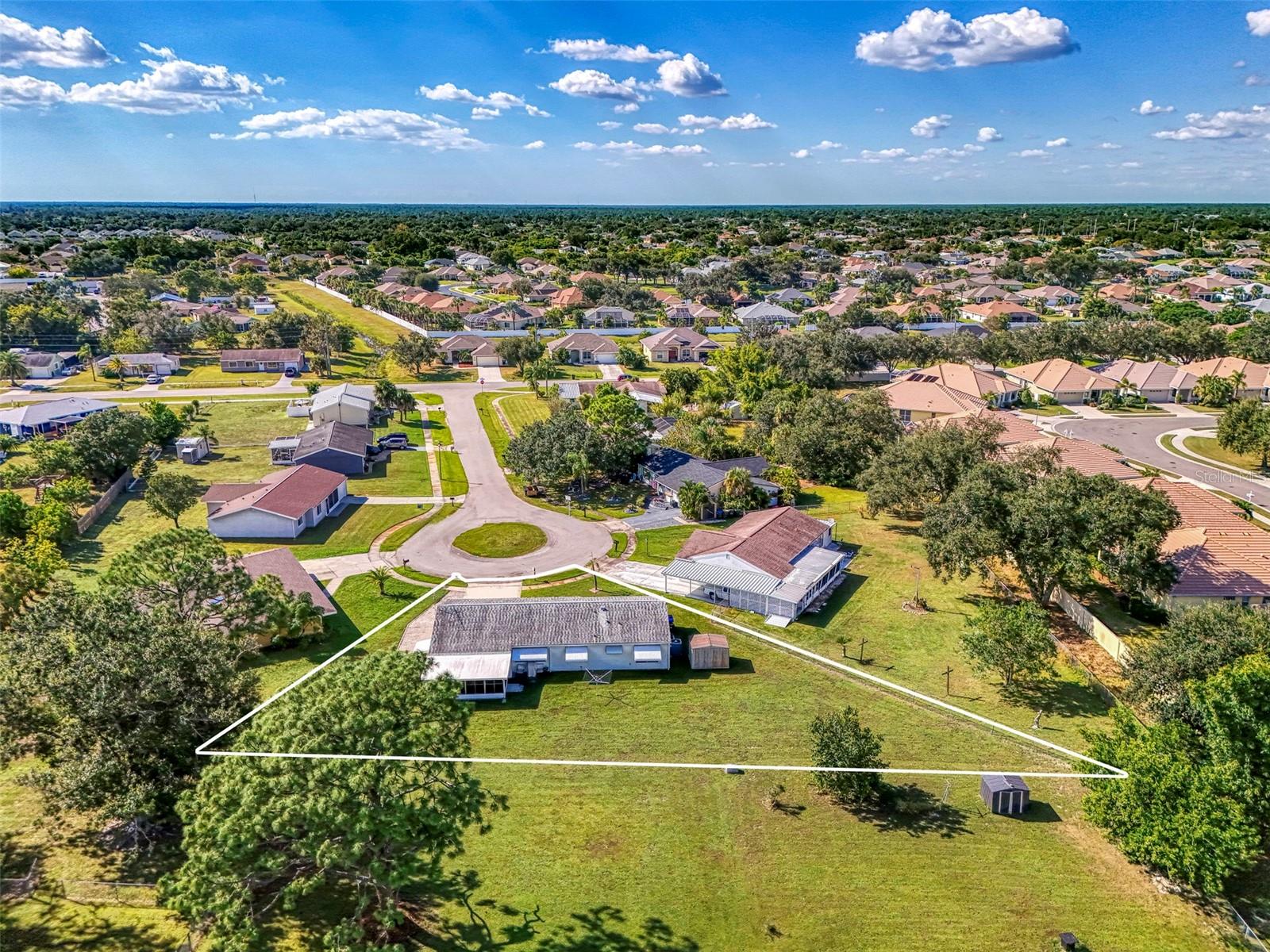 Image 47 of 65 For 6916 Roslyn Court