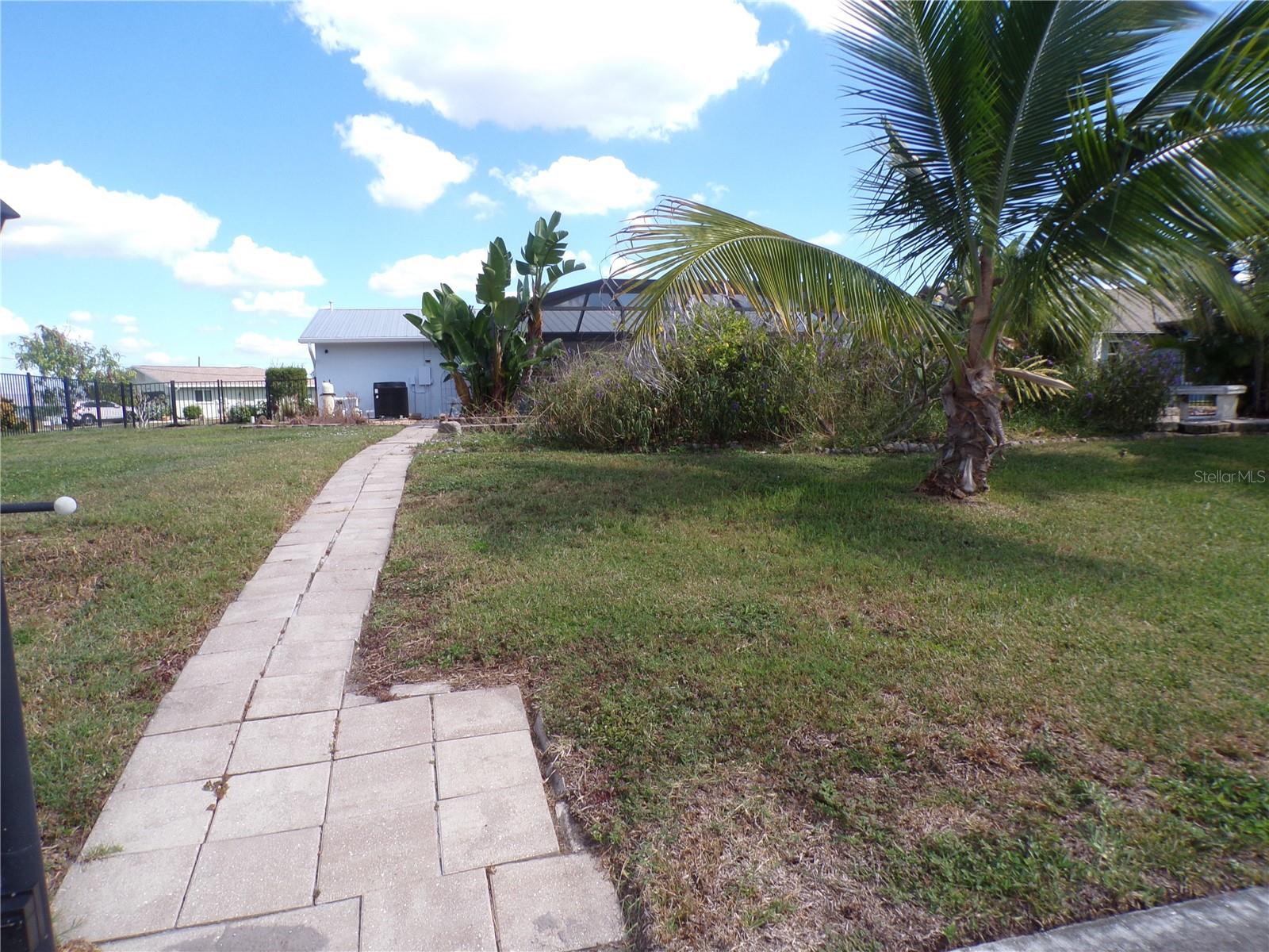 Image 18 of 44 For 18726 Countryman Avenue