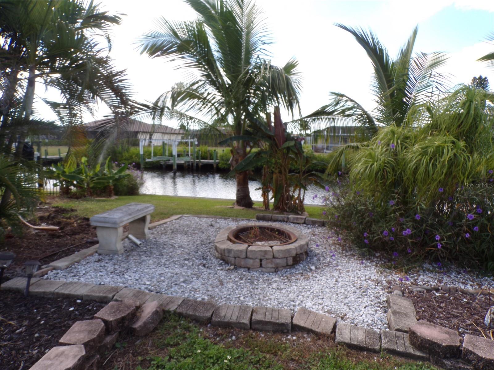 Image 22 of 44 For 18726 Countryman Avenue