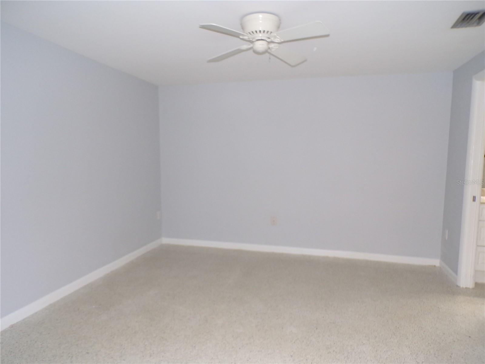 Image 25 of 44 For 18726 Countryman Avenue