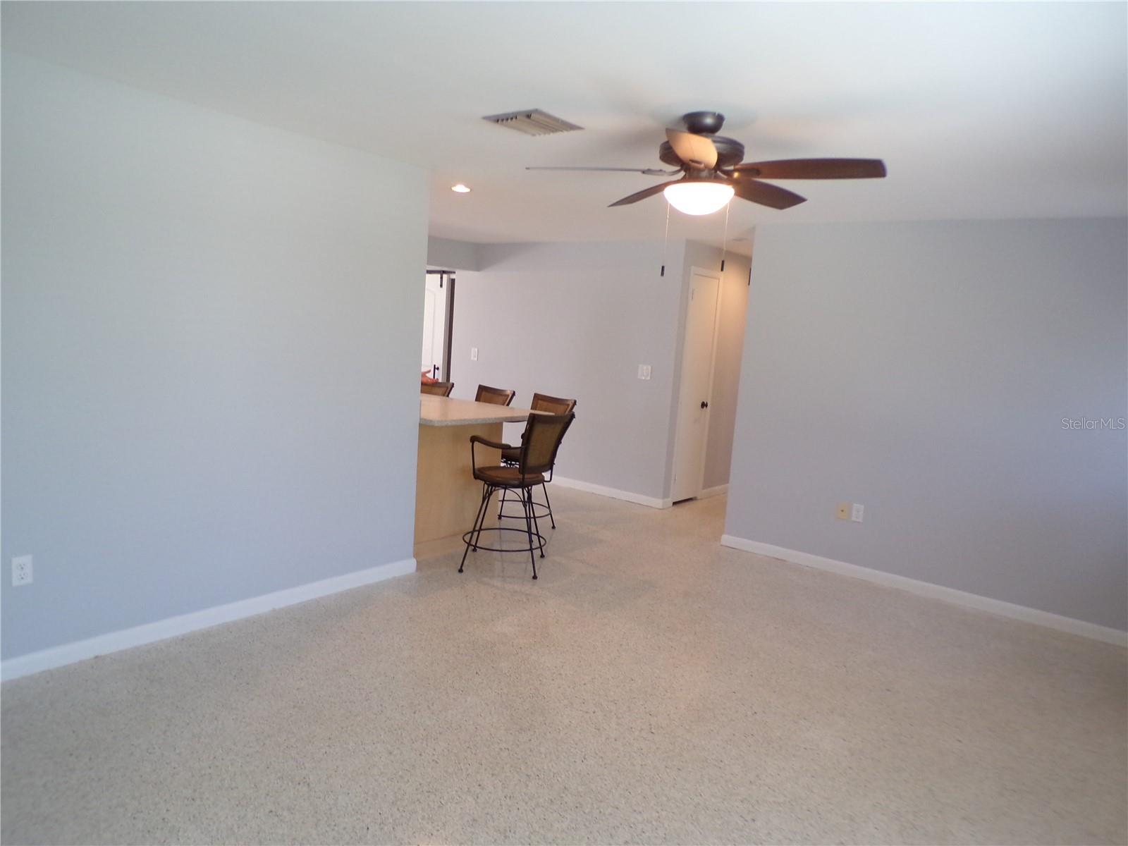 Image 31 of 44 For 18726 Countryman Avenue