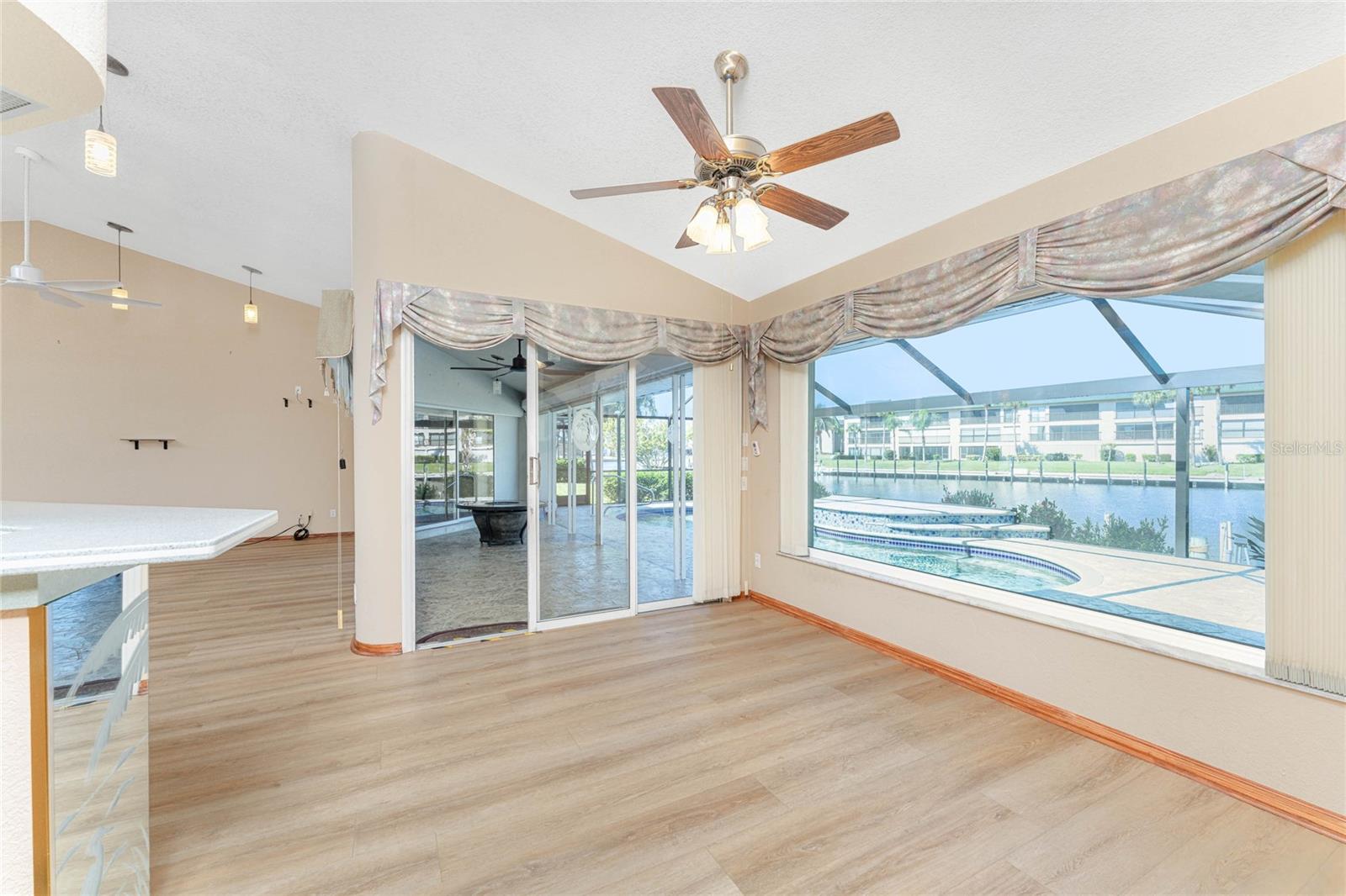 Image 18 of 82 For 112 Great Isaac Court