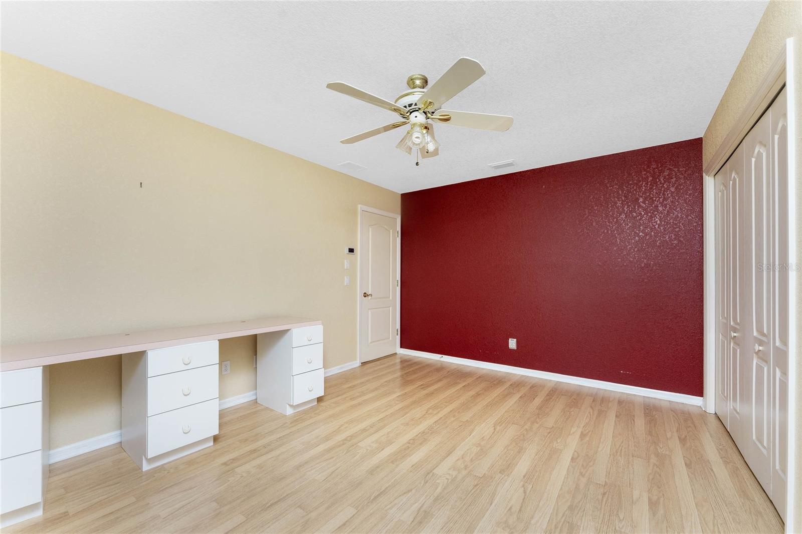 Image 46 of 82 For 112 Great Isaac Court