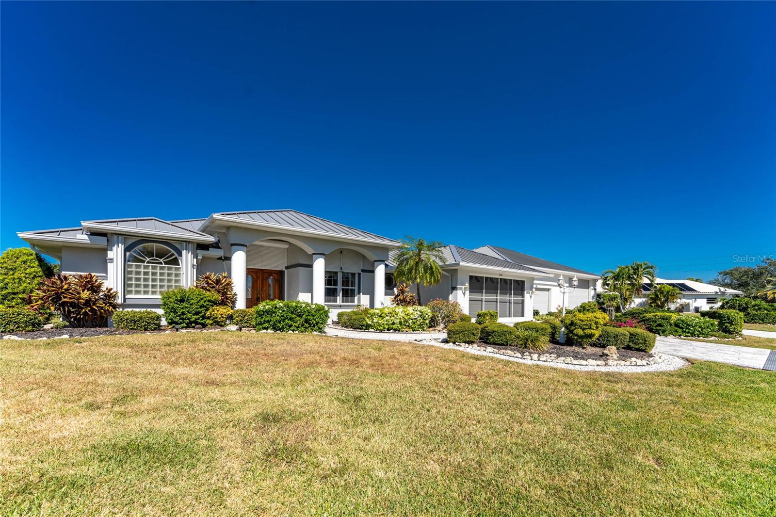 Image 5 of 82 For 112 Great Isaac Court