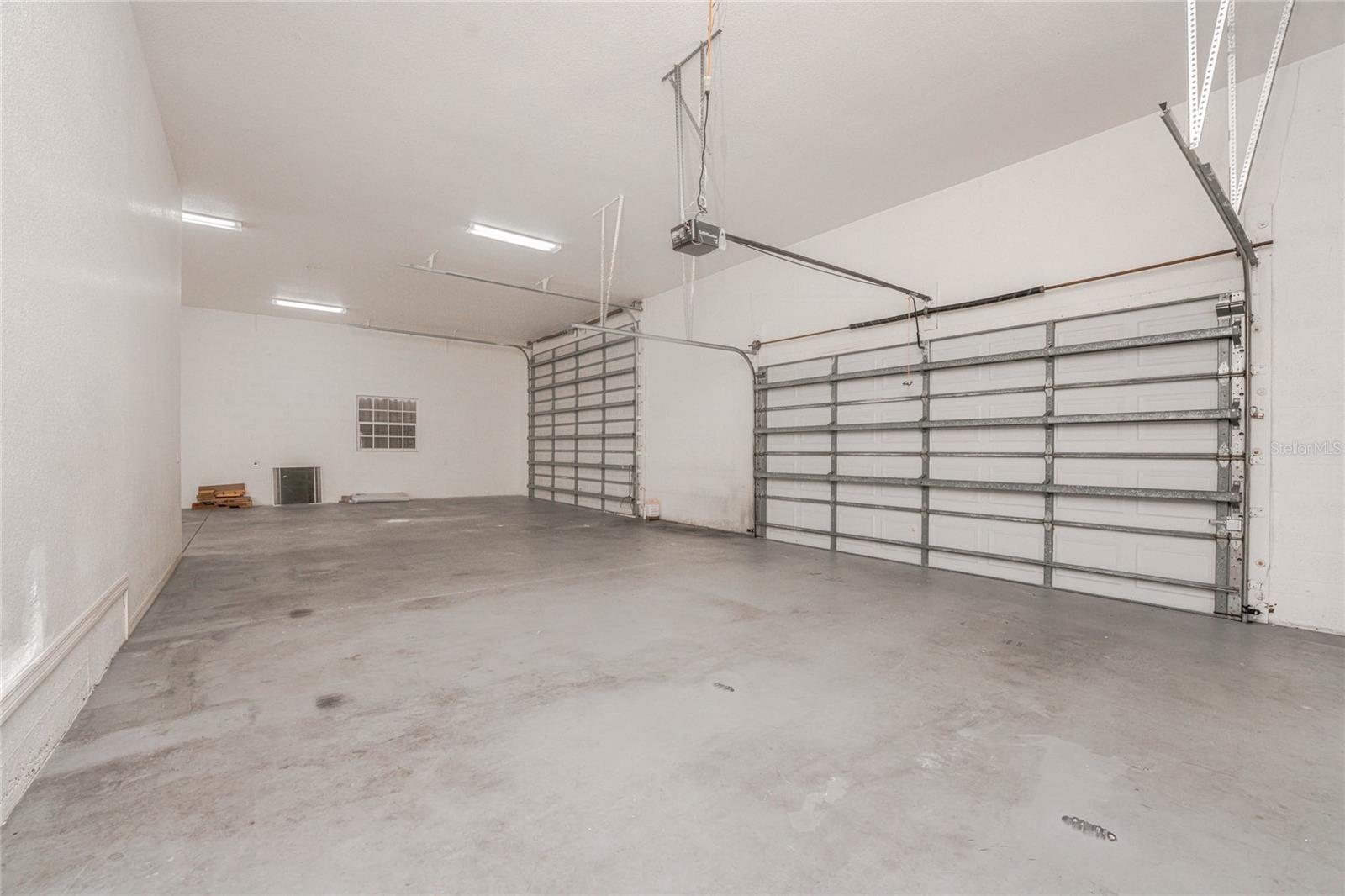 Image 64 of 82 For 112 Great Isaac Court