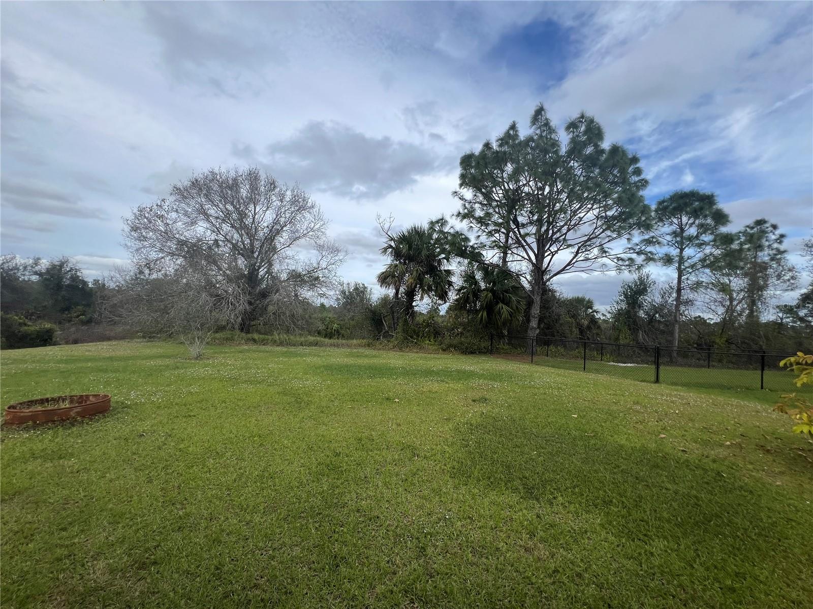 Image 22 of 25 For 26291 Trinilas Drive