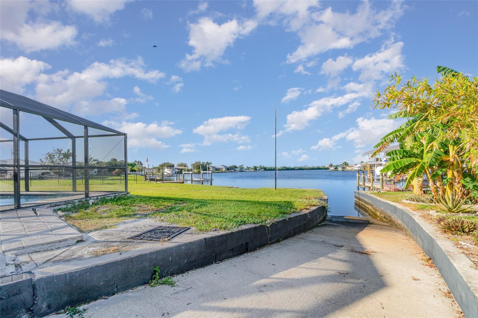 Image 27 of 38 For 3435 Pinetree Street