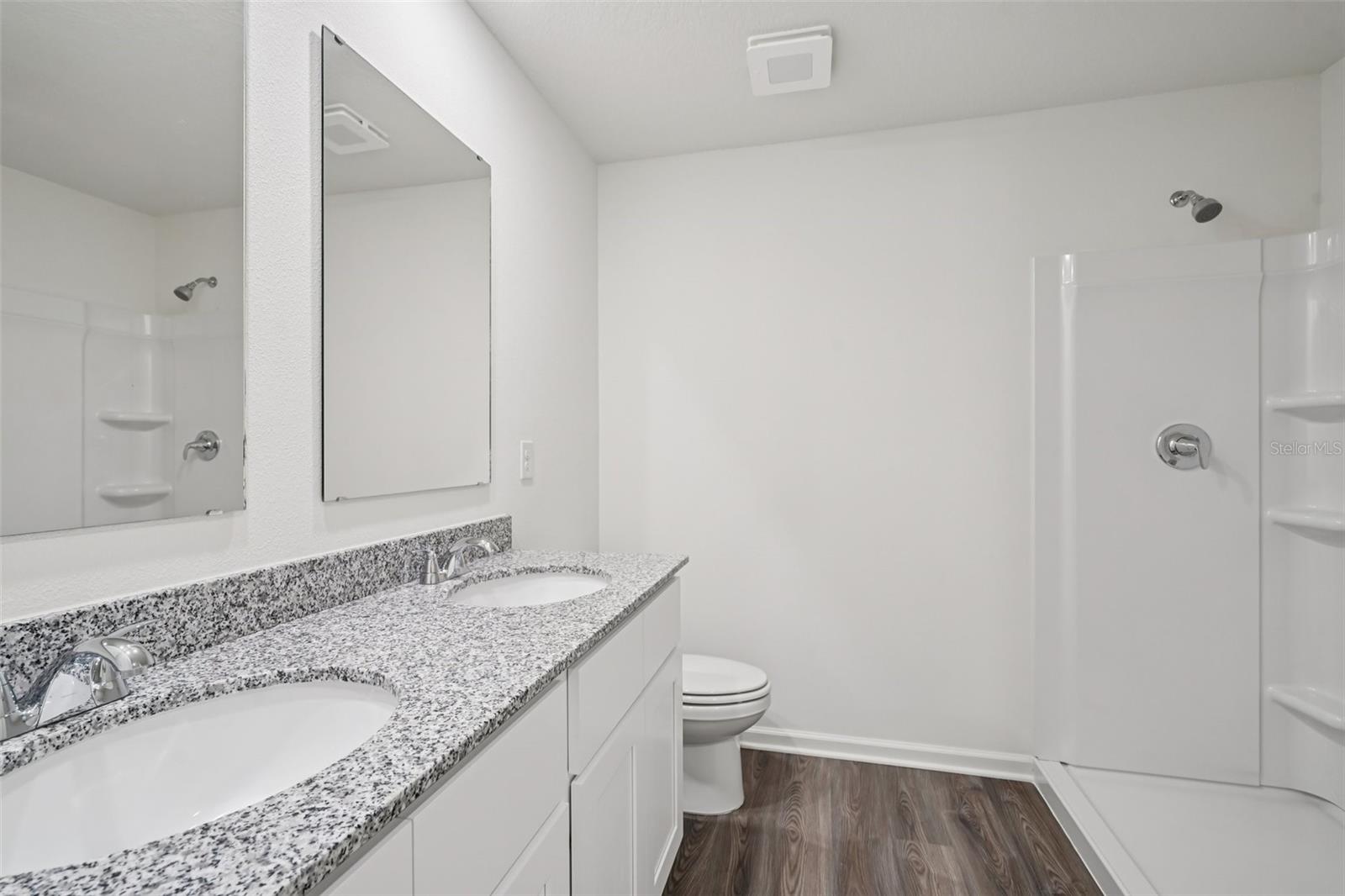 Image 10 of 33 For 2258 23rd Road