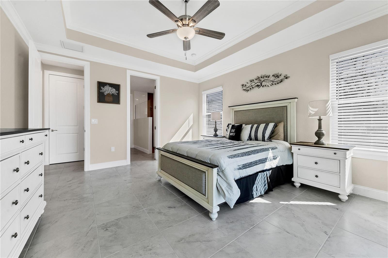 Image 15 of 24 For 13305 Longville Avenue