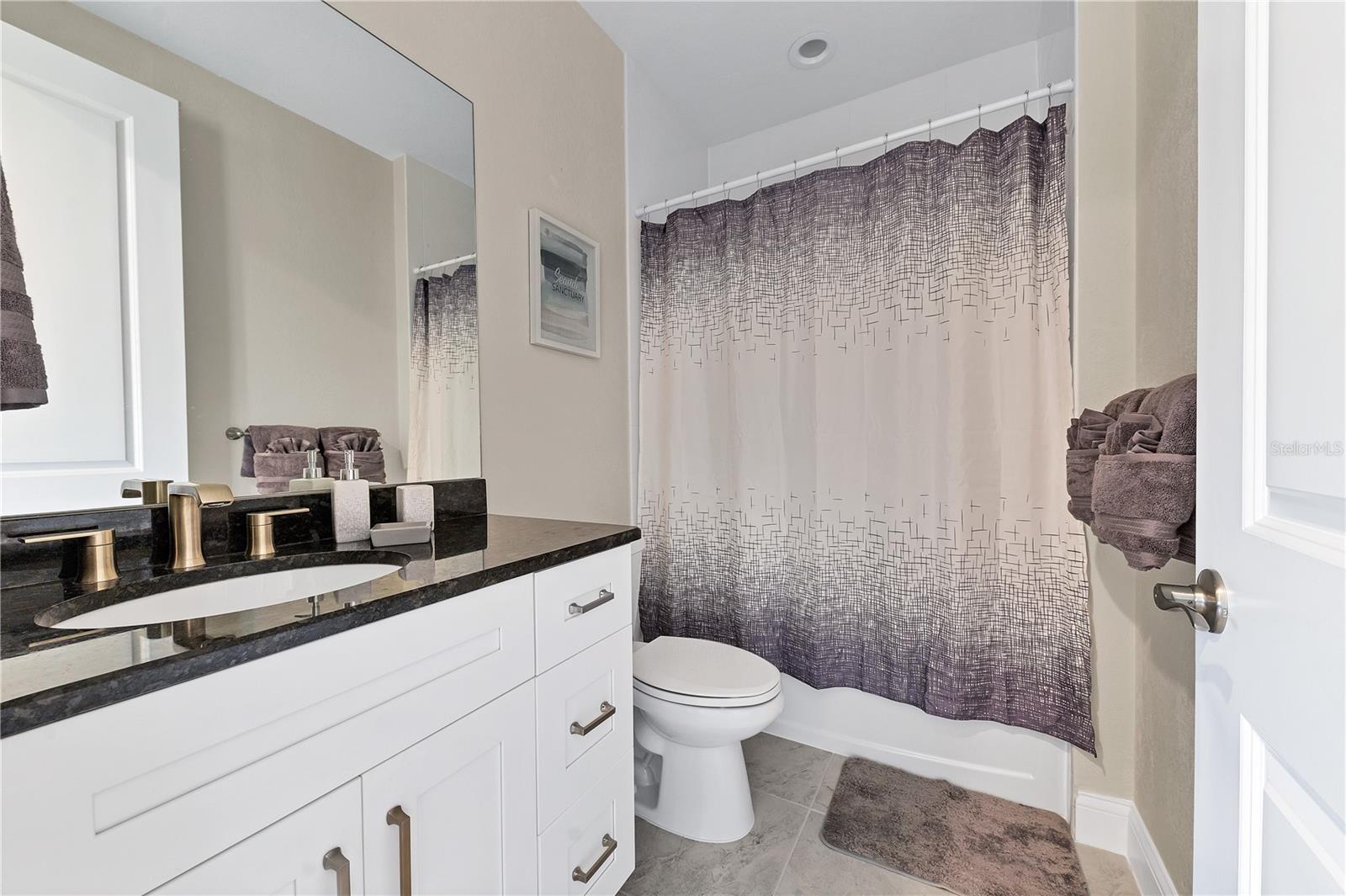 Image 18 of 24 For 13305 Longville Avenue