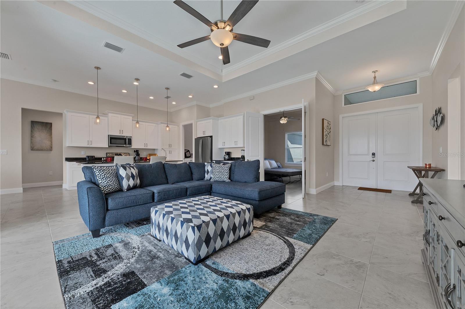 Image 5 of 24 For 13305 Longville Avenue