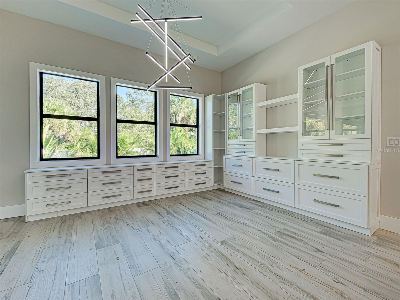 Image 25 of 65 For 3692 Shawnee Terrace