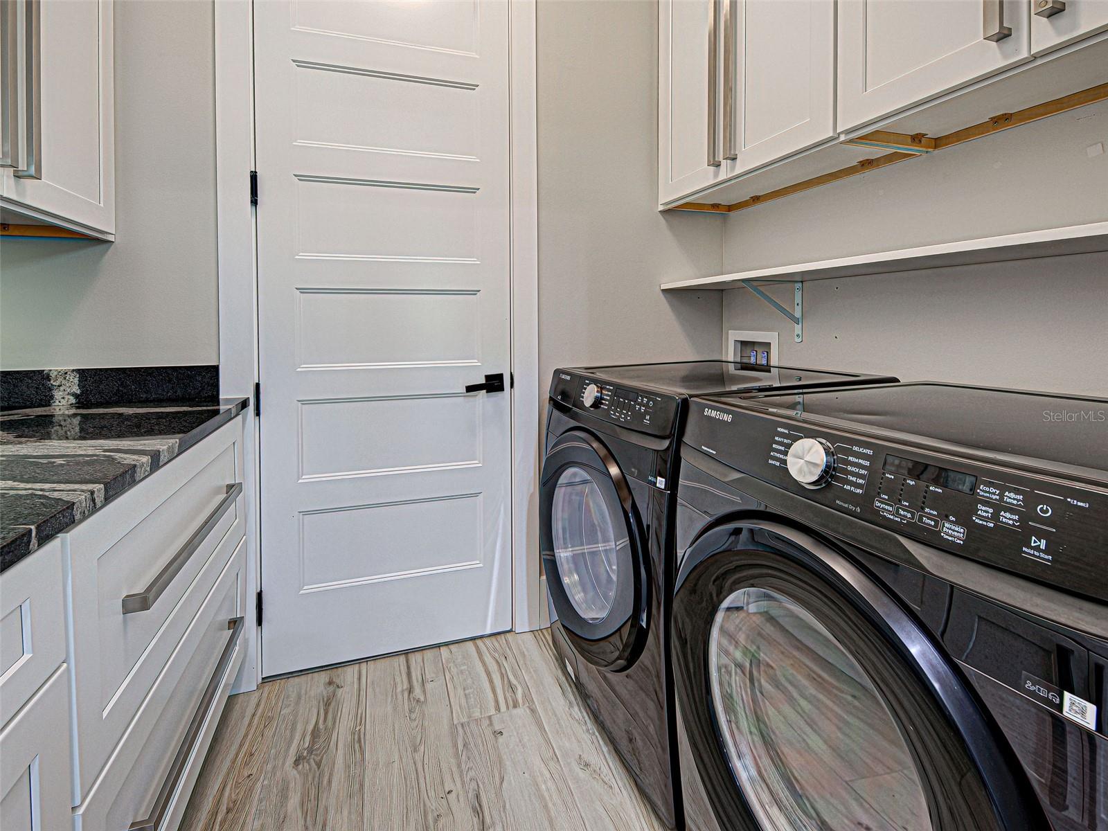 Image 36 of 65 For 3692 Shawnee Terrace