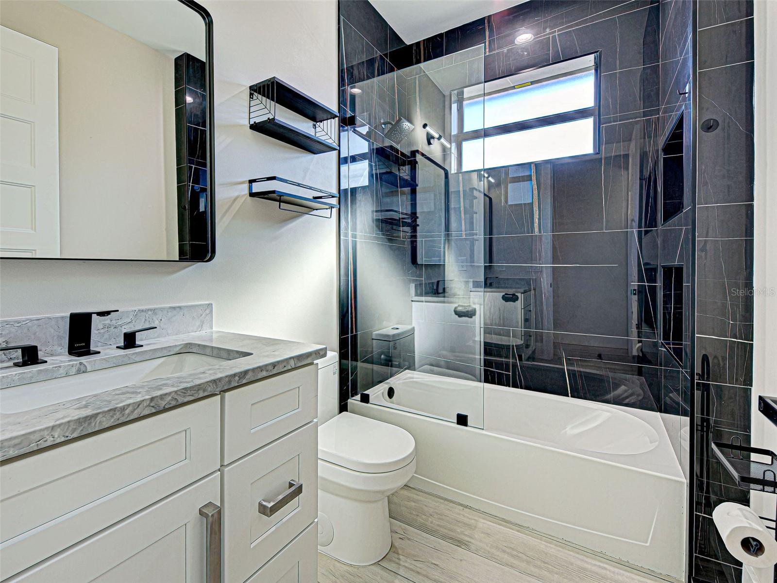 Image 37 of 65 For 3692 Shawnee Terrace